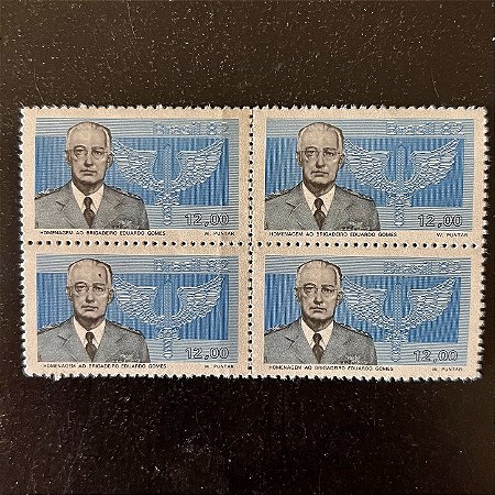 Quadra de Selos Comemorativos do Brasil - Homenagem ao Brigadeiro Eduardo Gomes - 1982 - Mint - ref.2330