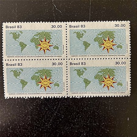 Quadra de Selos Comemorativos do Brasil - Trigésimo Aniversário de Criação do Conselho de Cooperação Aduaneira - 1983 - Mint - ref.2348