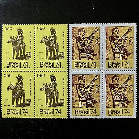 02 Quadras de Selos Comemorativos do Brasil - Cultura Popular - 1974 - Novo - ref.2395