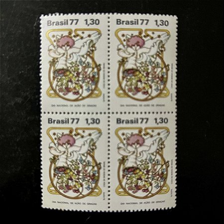 Quadra de Selos Comemorativos do Brasil - Dia Nacional de Ação de Graças - 1977 - Mint - ref.2440