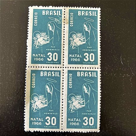 Quadra de Selos Comemorativos do Brasil - Natal 1966 - Novo - ref.2551