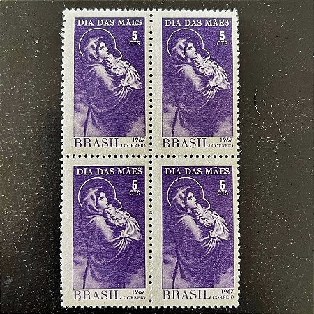 Quadra de Selos Comemorativos do Brasil - Dia das Mães - 1967 - Novo - ref.2556