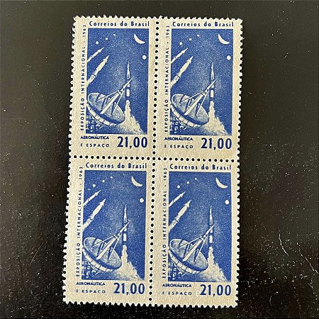 Quadra de Selos Comemorativos do Brasil - Exposição Internacional de Aeronáutica - 1963 - Novo - ref.2590