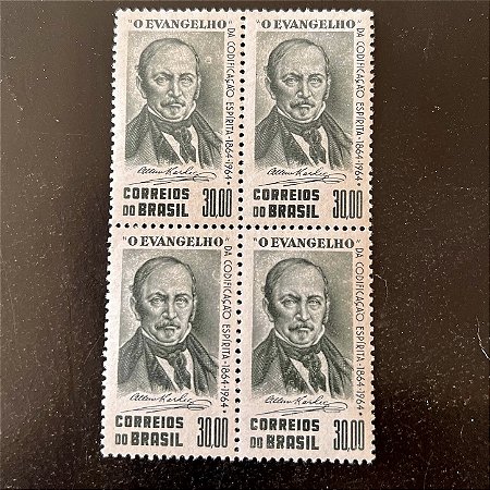 Quadra de Selos Comemorativos do Brasil - Centenário do Livro O Evangelho Segundo o Espiritismo - 1964 - Novo - ref.2596