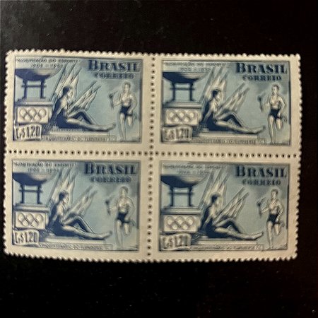 Quadra de Selos Comemorativos do Brasil - Cinquentenário da Fundação do Fluminense Football Club - 1952- Novo - ref.2735