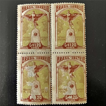 Quadra de Selos Comemorativos do Brasil - Homenagem do Departamento dos Correios e Telégrafos a Santos Dumont - 1947 - Novos - ref.2813