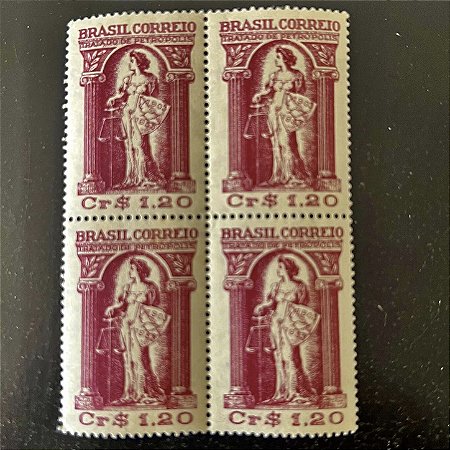 Quadra de Selos Comemorativos do Brasil - Cinquentenário do Tratado de Petrópolis - RJ - 1953 - Novos - ref.2818
