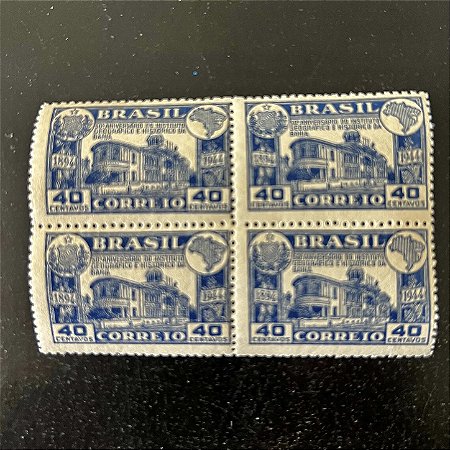 Quadra de Selos Comemorativos do Brasil - 50 anos do Instituto Geográfico e Histórico da Bahia - 1945 - Novos - ref.2837