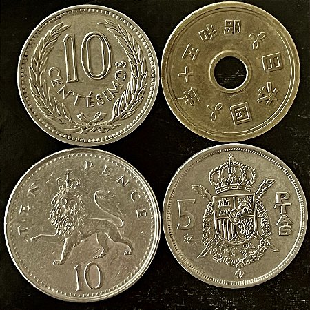 04 Moedas Estrangeira - Japão 1975 - Espanha 1975 - Reino Unido 1992 - Uruguai 1953 - Mbc - ref.3255