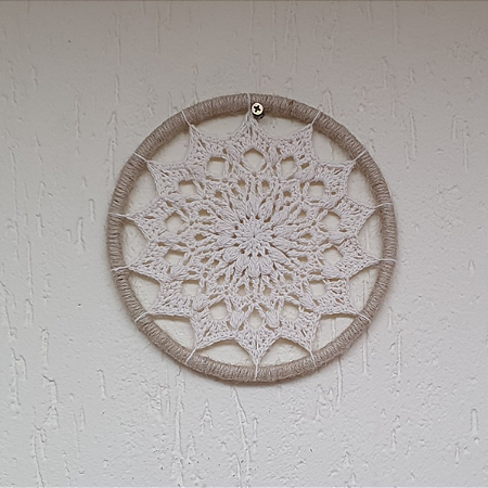 Mandala Primavera 17 cm (Crochê) Cru