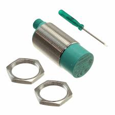 CCN15-30GS60-E2-V1 | Pepperl+Fuchs | Sensor Capacitivo M30 15mm Aço Inox PNP M12