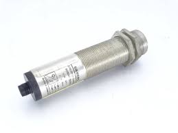 3RG6012-3AB00 | Siemens | Sensor Ultrassônico M30 PNP NA 24VDC 6-30cm M12 IP67