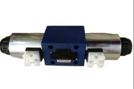 4WE10M3X/CG24N9K4 | Bosch Rexroth | Válvula Direcional 4/3 Centro M 24VDC NG10