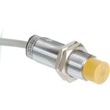 BI8-M18-VP4X-H1141 | Turck | Sensor Indutivo M18 Faceado 8mm PNP NO+NC M12