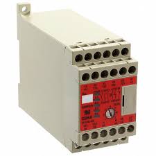 G9SA-321-T075 AC/DC24 | Omron | Relé de Segurança 3NO/2NC com Timer 0-7.5s AC/DC24V