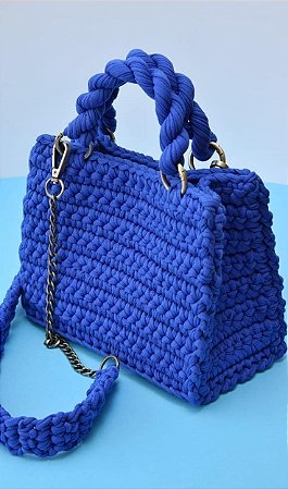 Bolsa Elegante Azul em Crochê
