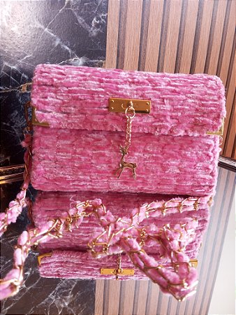 Bolsa de Veludo Pink com Corrente Elegante