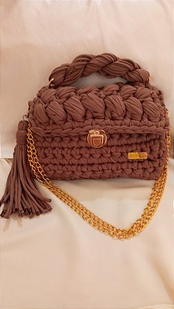 Bolsa Puff Elegante com Corrente Dourada