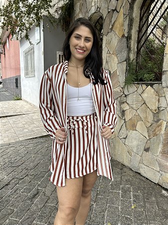 Conjunto listrado saia