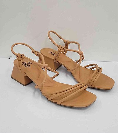 Sandálias Olivia Chaves Be Noz Moscada