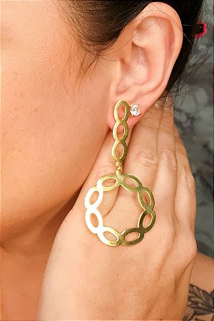 Brinco Com Fio E Círculo Com Arcos Banhado Em Ouro 18k