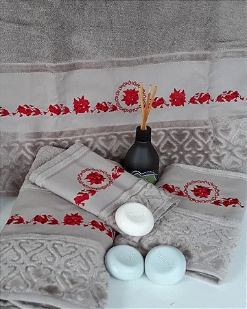 Jogo de Banho Bordado 5 Peças - Linha Soft Art Dohler