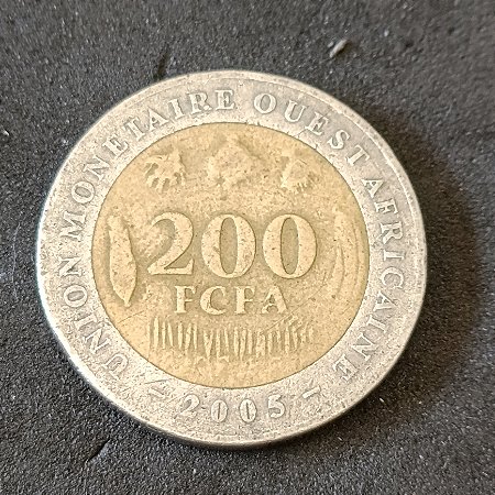 Moeda de 200 Francos da África Ocidental - Ano 2005