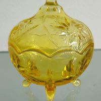 bomboniere / baleiro / em vidrão (antiguidade / raridade / relíquia / antiquário)