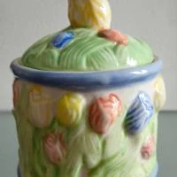 pote em porcelana (antiguidade / raridade / relíquia / antiquário)