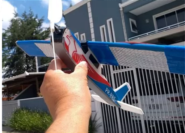 Avião de Propulsão a Elástico Cessna Águia - Edição Especial Paraná Clube