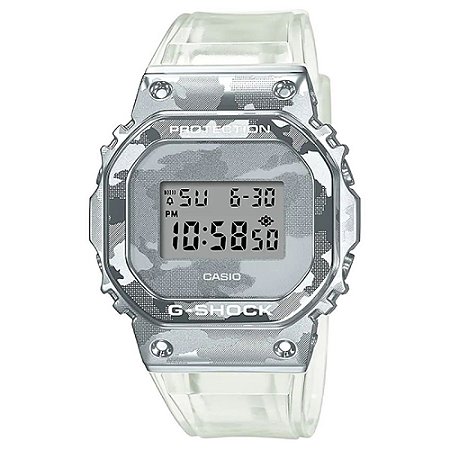 Relógio G-Shock GM-5600SCM-1DR Metal Covered Series Branco