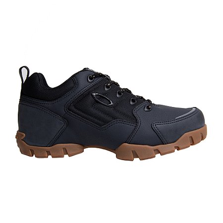 Tênis Oakley Halftrack Low II SM25 Masculino Black/Gum