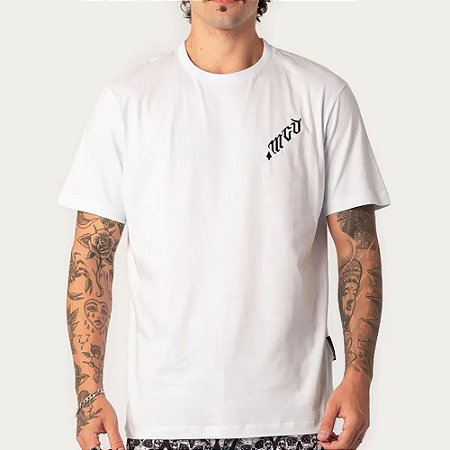 Camiseta MCD More Core Division Centr SM26 Masculina Branco