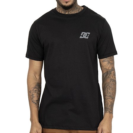 Camiseta DC Shoes Back Stripe SM26 Masculina Preto