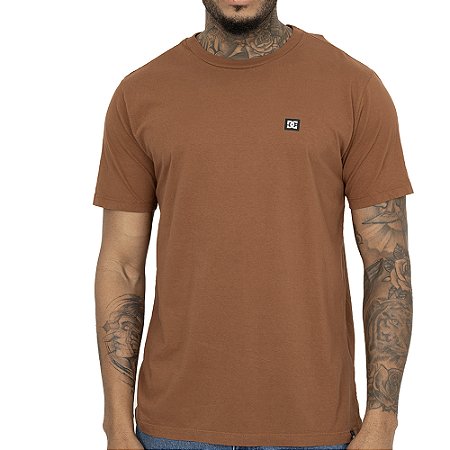 Camiseta DC Shoes Transfer SM26 Masculina Marrom