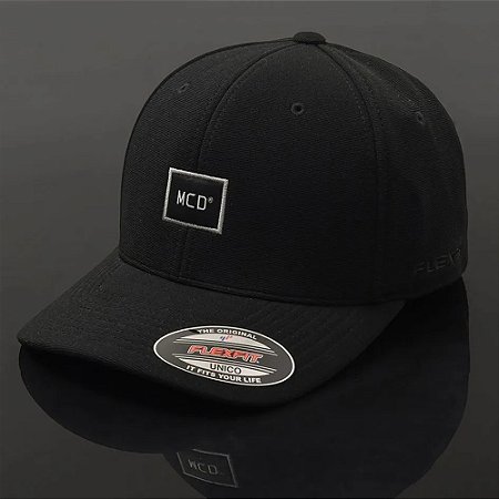 Boné MCD Aba Curva Flexfit MCD SM26 Preto