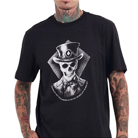 Camiseta MCD Aviamentação Caveira SM26 Masculina Preto