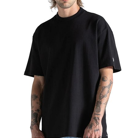 Camiseta Volcom Comfort Circle Solid SM26 Masculina Preto