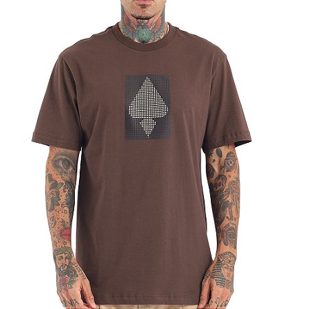 Camiseta MCD Espada Relevo Atempo WT26 Marrom Ruina