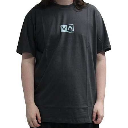 Camiseta RVCA Mini Balance Box WT26 Masculina Cinza Escuro