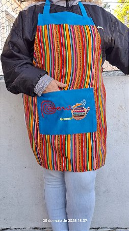 Avental Peruano Turquesa "Uma Peça de Arte e Tradição" 71cm x 56cm