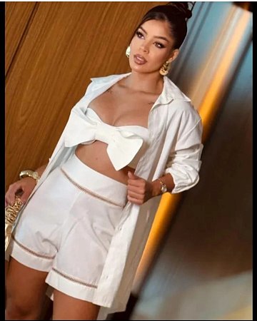 Conjunto  Laura