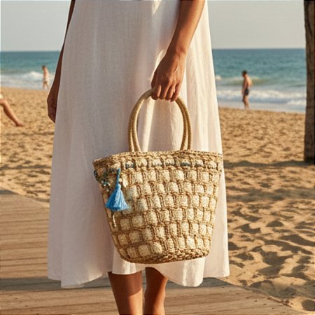 AMEI DE PAIXÃO - Bolsa Quadriculada e Pingente de Fio Azul