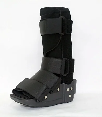 BOTA IMOBILIZADORA ORTOPÉDICA CURTA BILATERAL COR PRETA - TAKE CARE