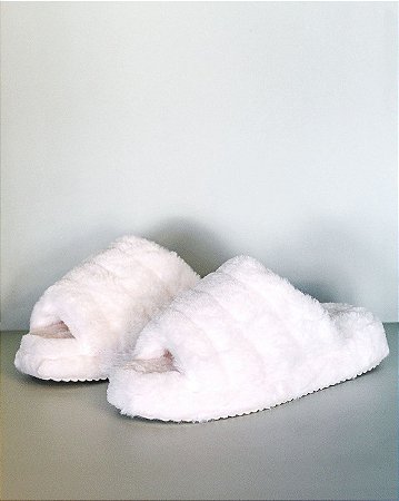Chinelo Pantufa Feminino Peluciado Off White