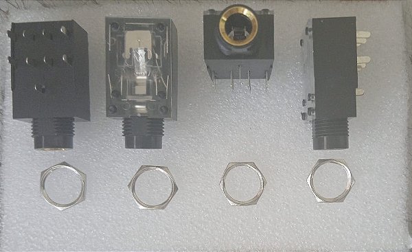 JACK J10 STEREO 9PINOS 90G DOURADO C/PORCA PRATEADA