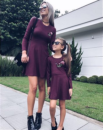 Vestido Mãe e Filha Bordado