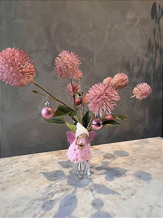 Vaso de vidro com anjinha rosa