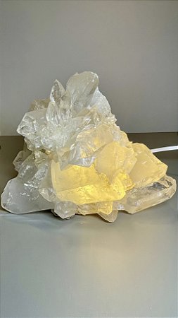 LUMINÁRIA QUARTZO CRISTAL ÚNICO