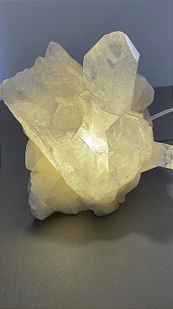 LUMINÁRIA QUARTZO CRISTAL ÚNICO